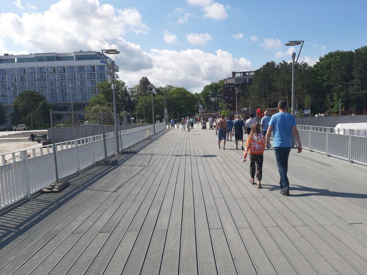 Apartament Baltyk Nadmorskie Tarasy Z Parkingiem Колобжег Екстериор снимка