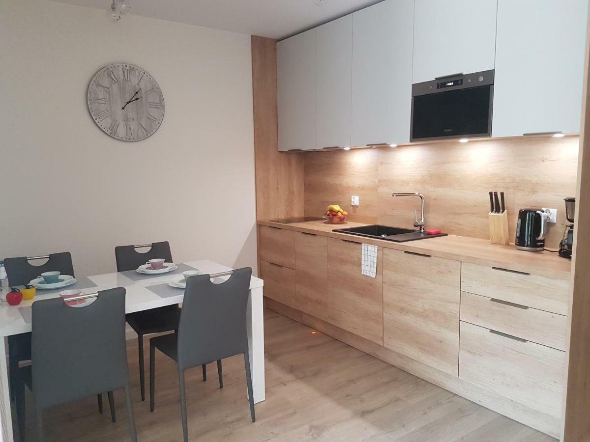 Apartament Baltyk Nadmorskie Tarasy Z Parkingiem Колобжег Екстериор снимка